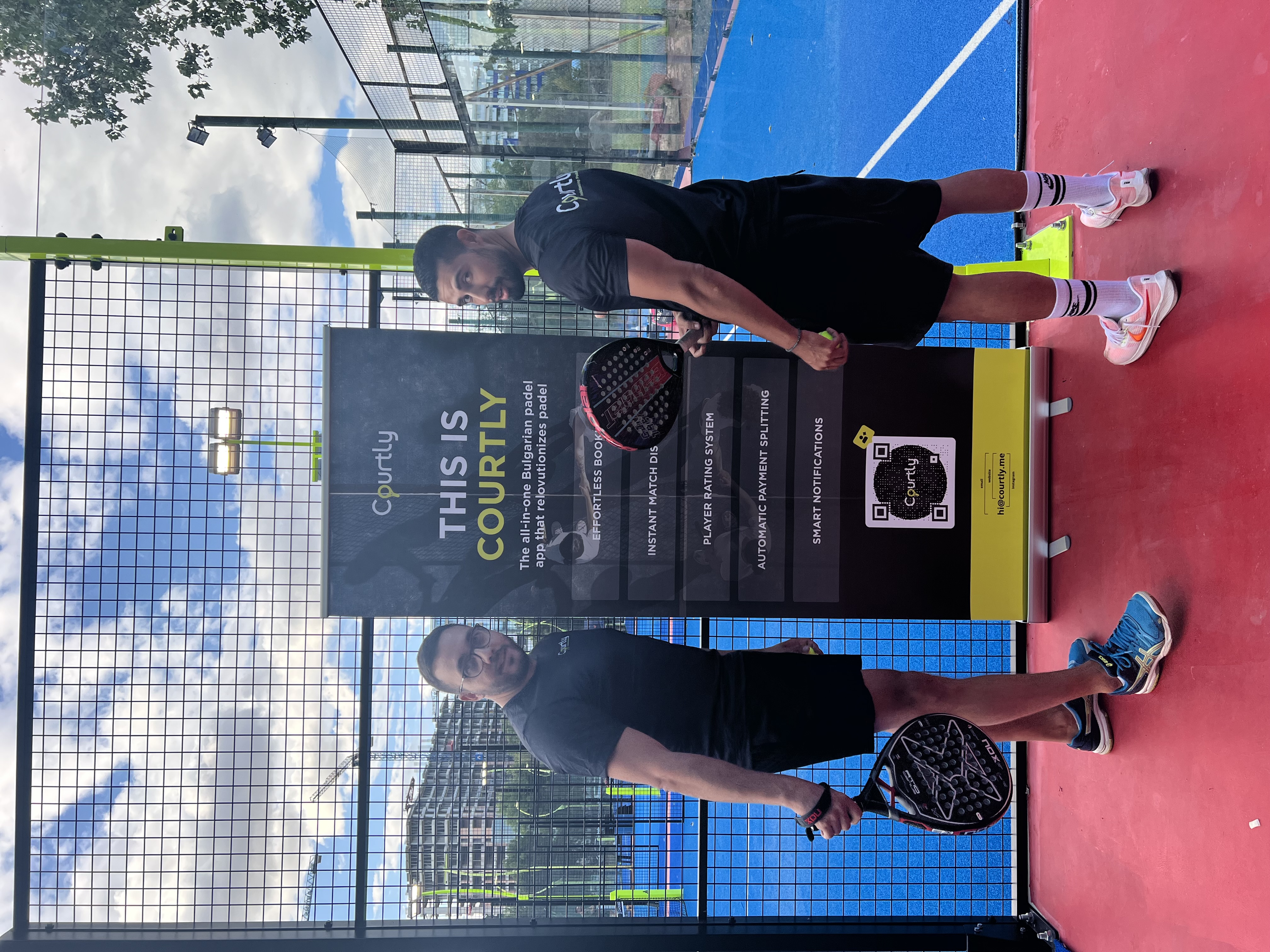 Courtly padel