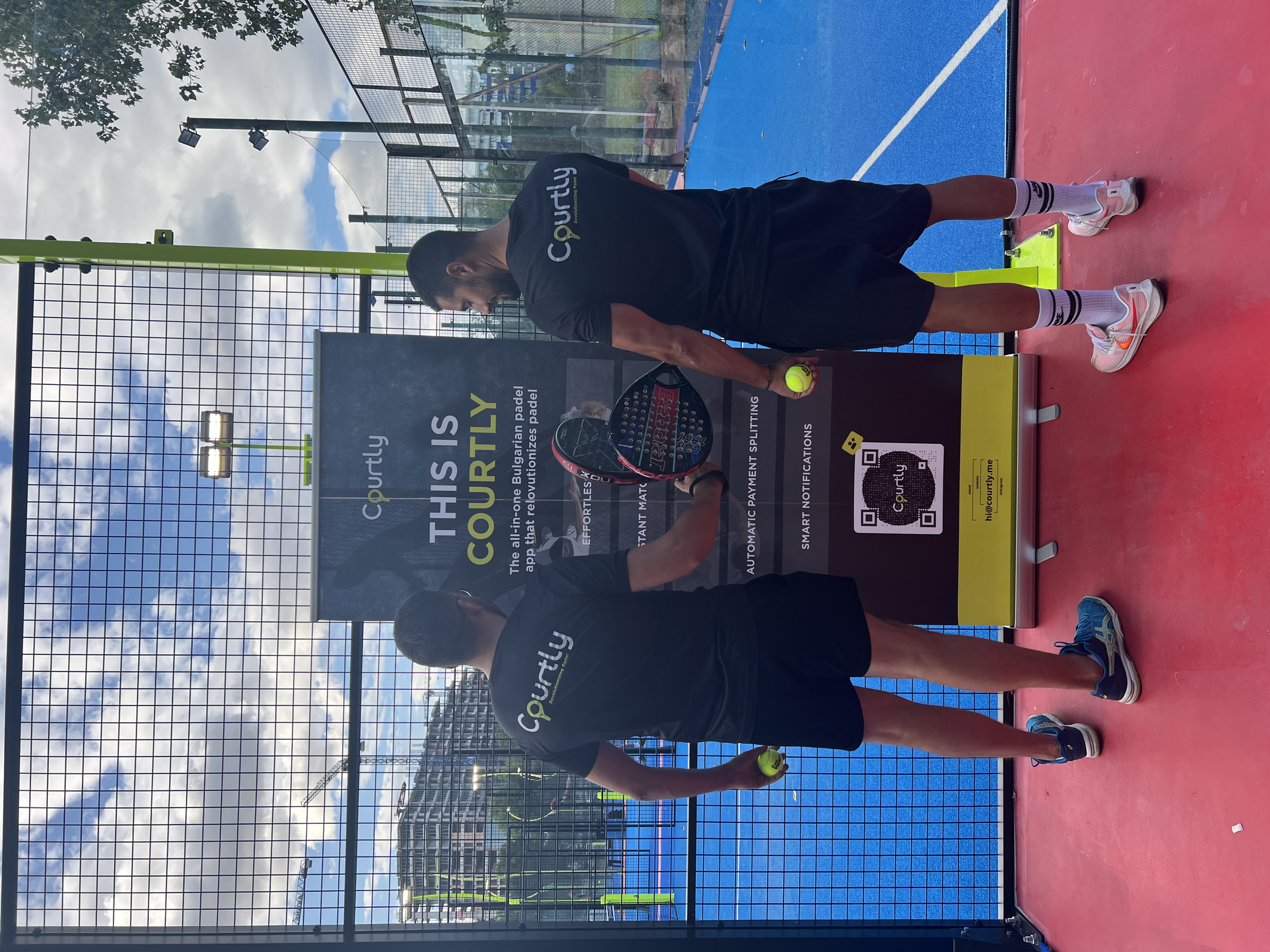 Courtly padel