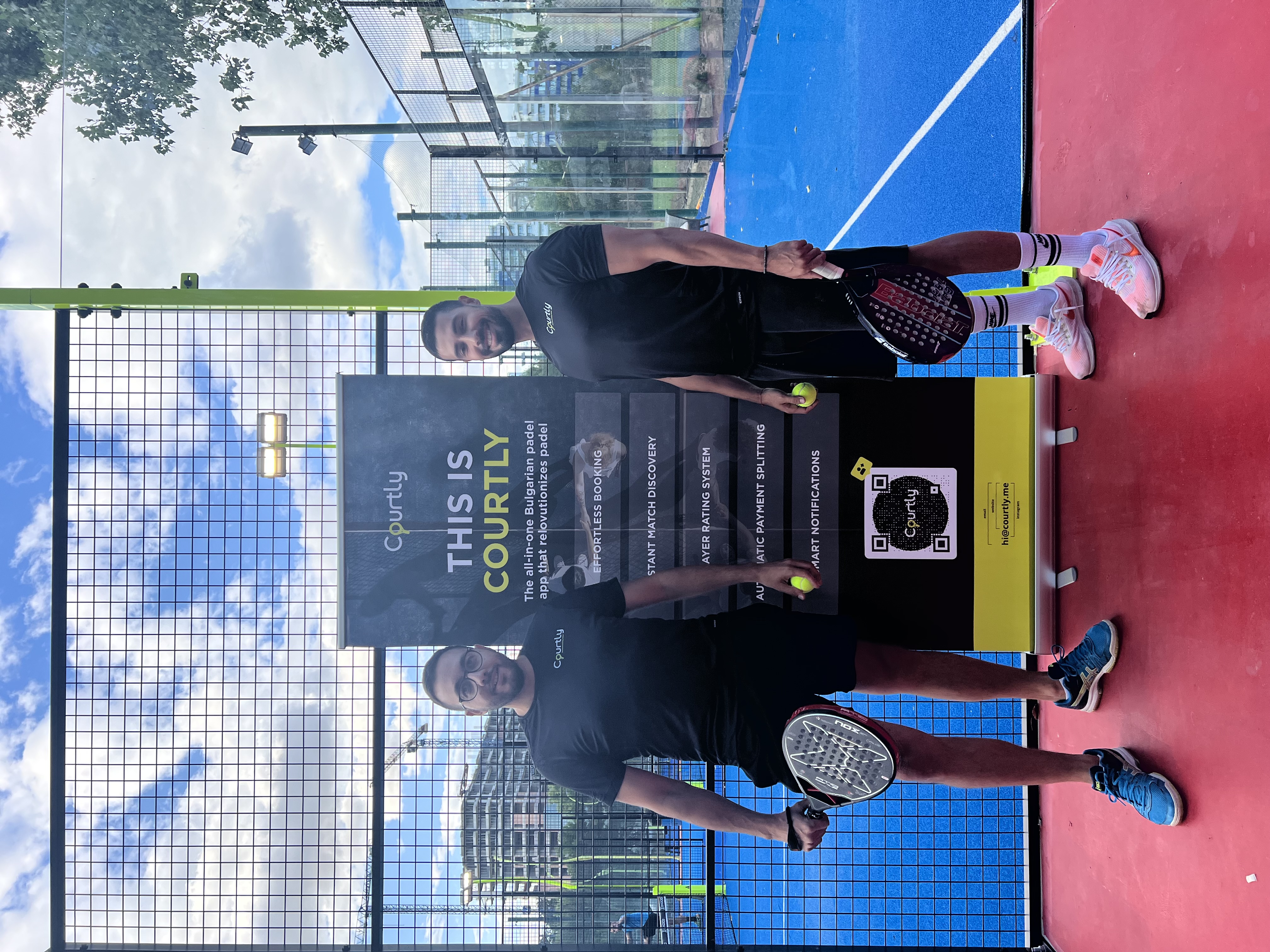 Courtly padel